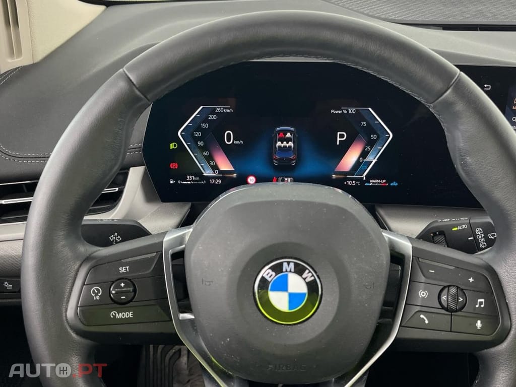 BMW 218 i Auto