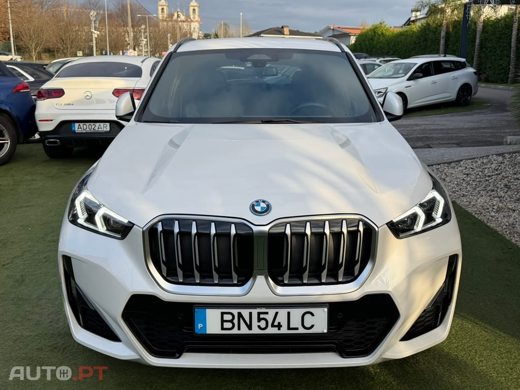BMW X1 xDrive25e Pack Desportivo M