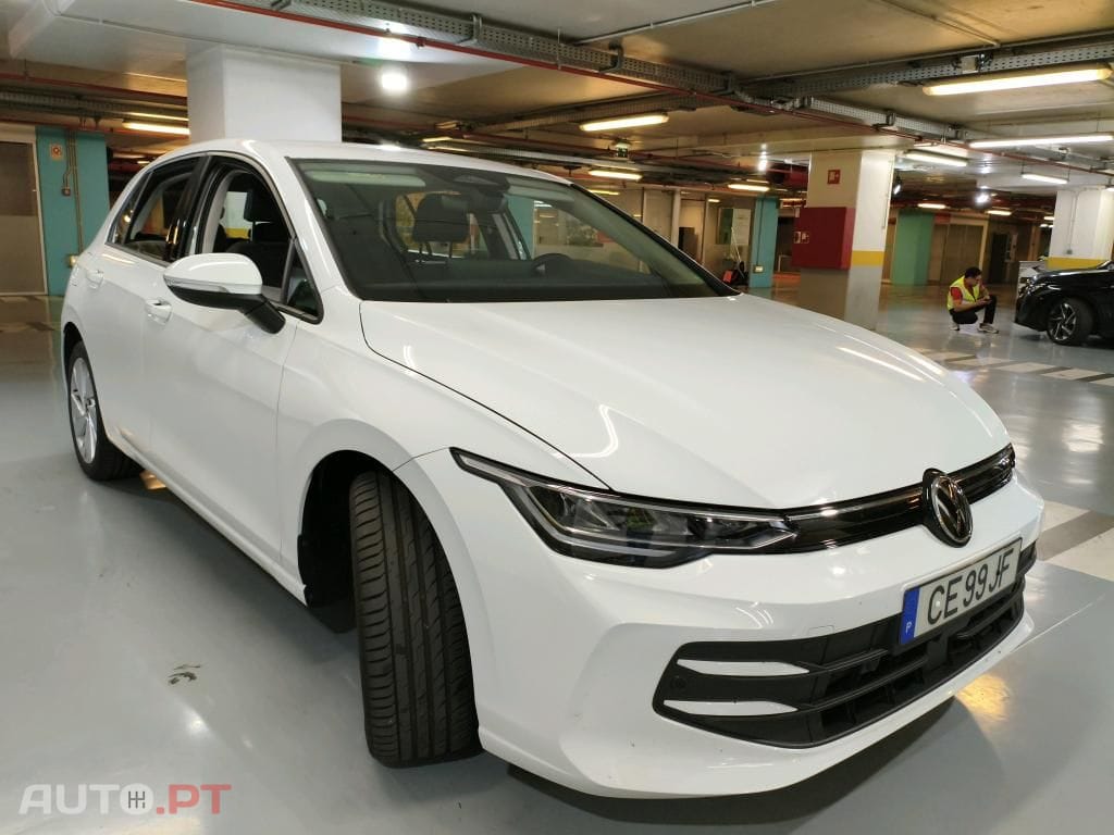 Volkswagen Golf 1.5 TSI e-Hybrid Life DSG