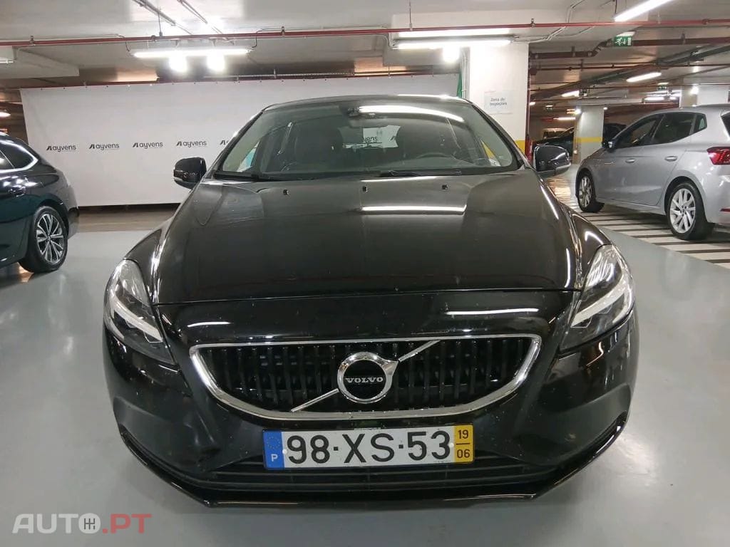 Volvo V40 2.0 D3 Momentum