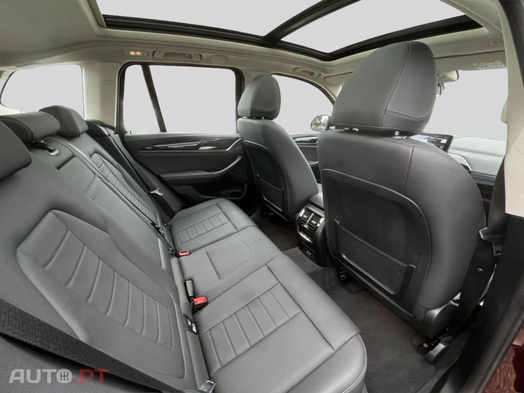 BMW iX3 I.V.A DEDUTIVEL Inspiring 