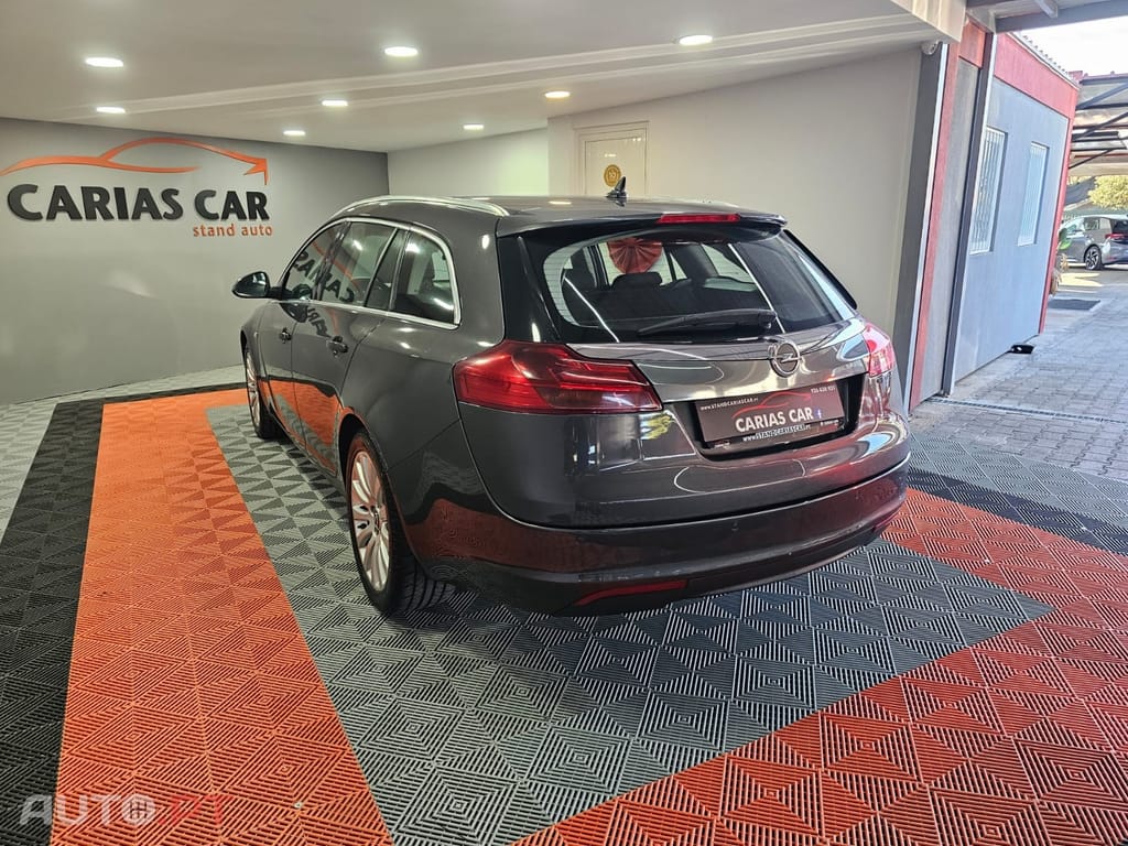 Opel Insignia Sports Tourer 2.0 CDTi Cosmo