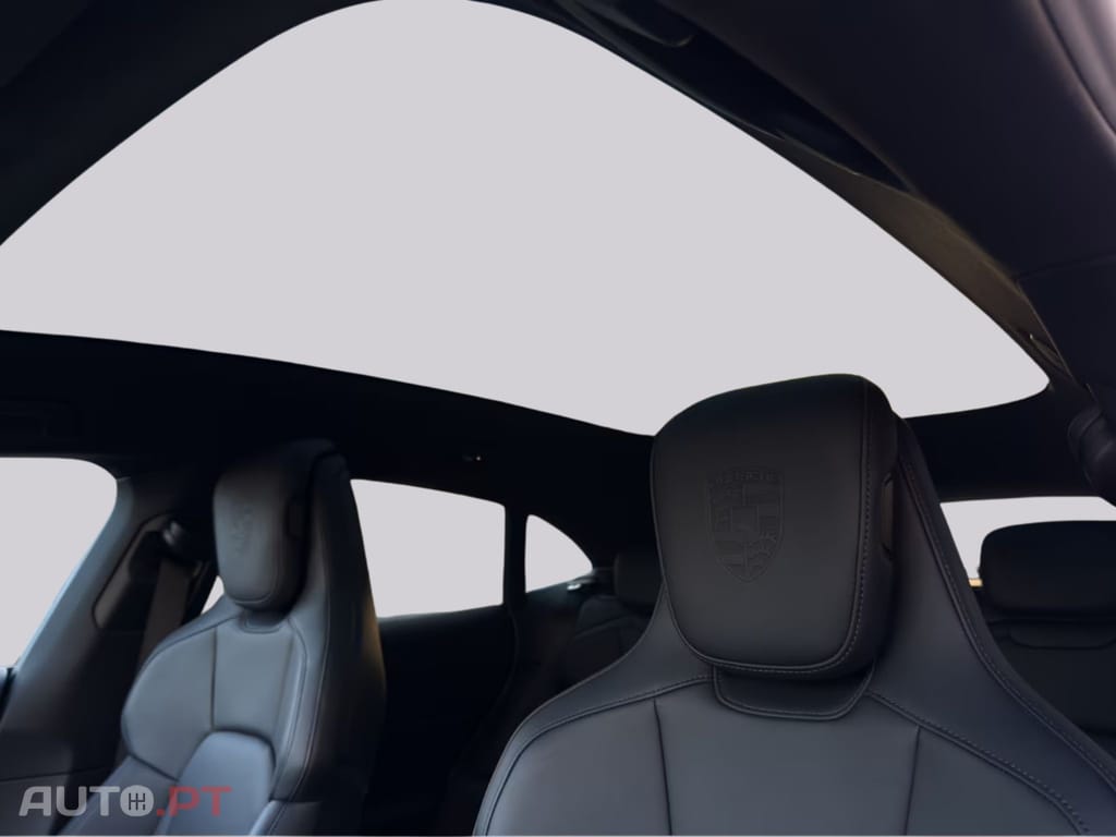 Porsche Taycan 4S I.V.A DEDUTIVEL 