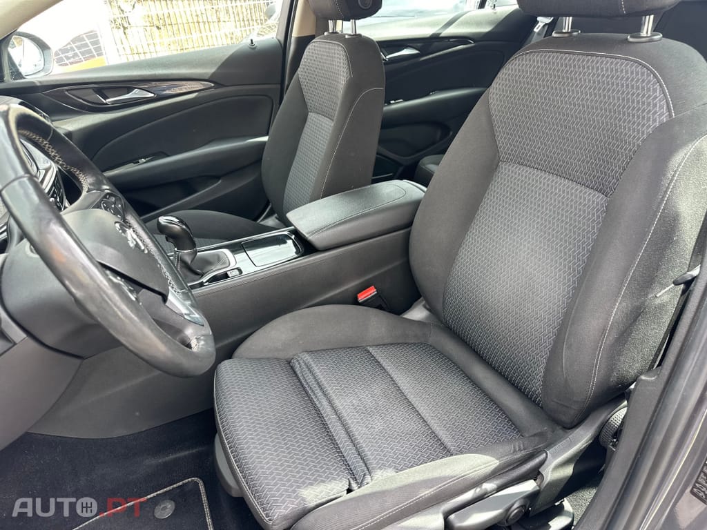 Opel Insignia 1.5 D Business Edition