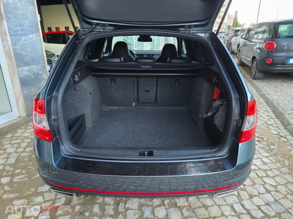 Skoda Octavia Break 2.0 TDI DSG RS