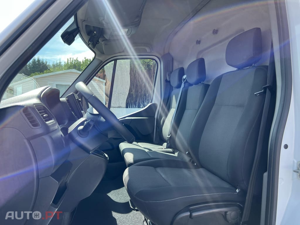 Renault Master 2.3 dCi L4 3.5T CD RD