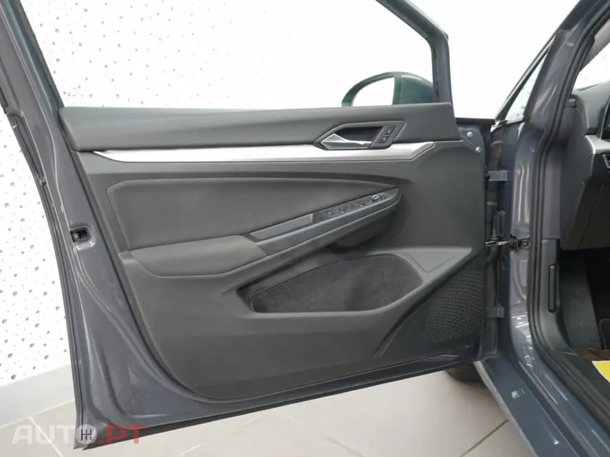 Volkswagen Golf 1st edition