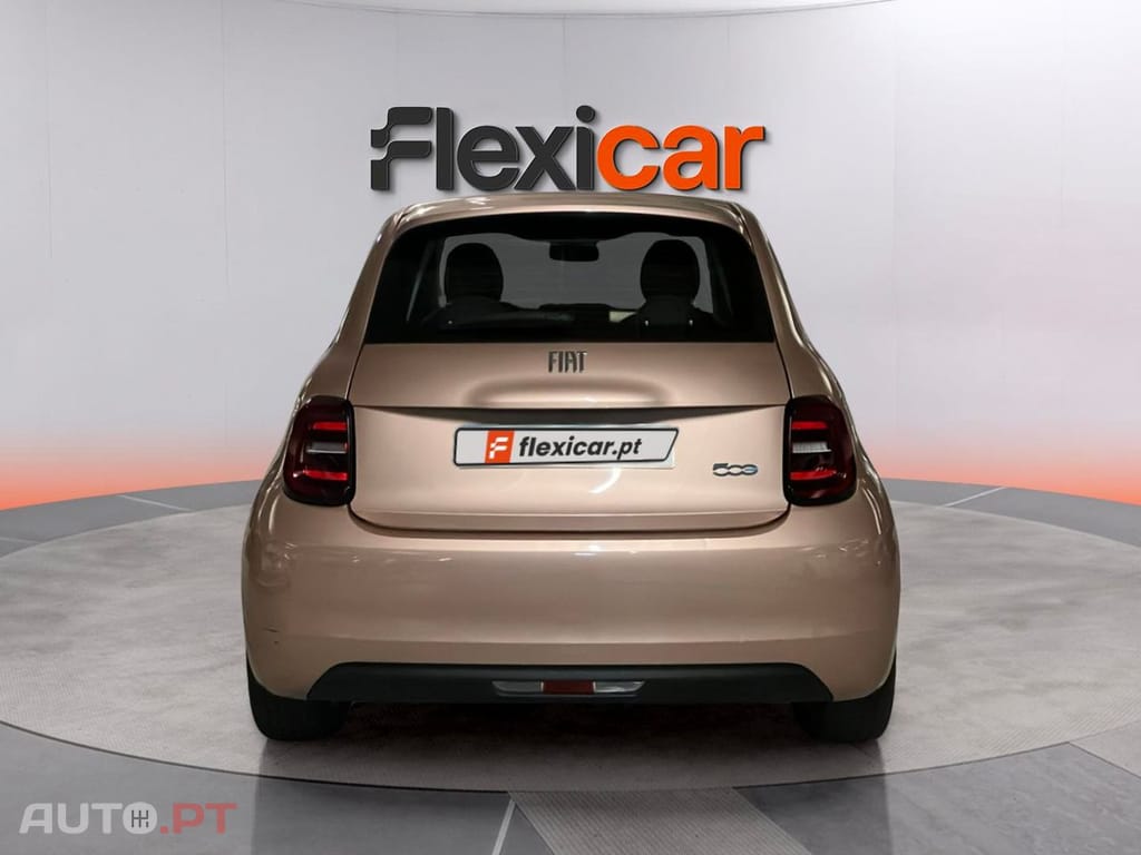 Fiat 500e Icon Plus 42 KWh