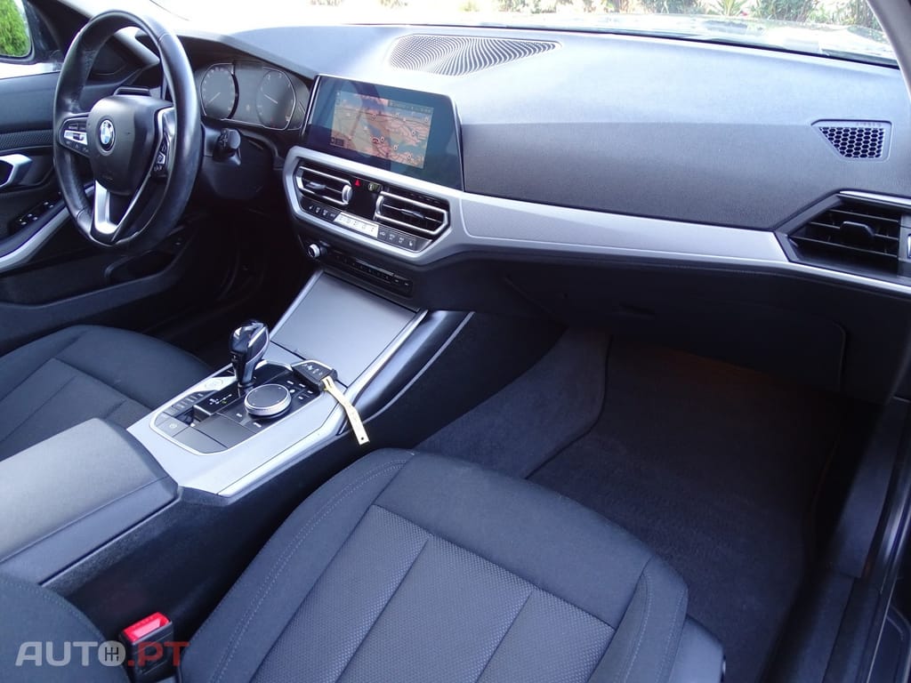 BMW 318 d Touring Aut. Advantage