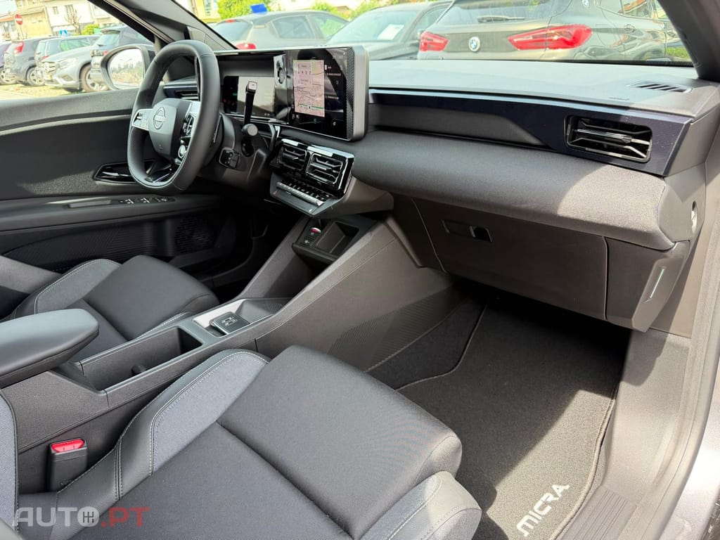 Nissan Micra 52 kWh Advance Two Tone