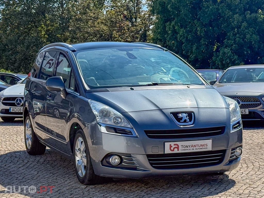 Peugeot 5008 1.6 E-HDi 5L Allure CMP6