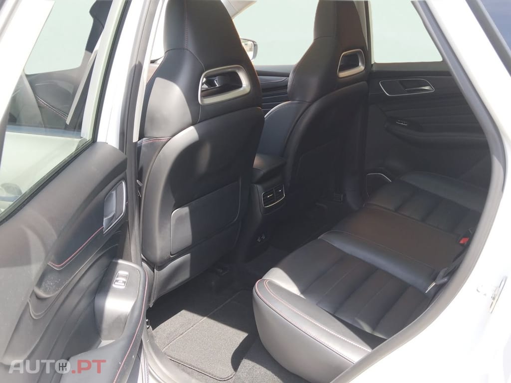 MG EHS 1.5 T-GDI Plug-in Hybrid Luxury