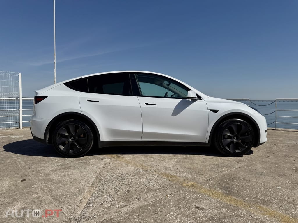 Tesla Model Y Tração Traseira