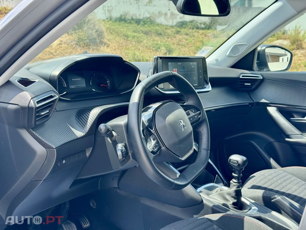 Peugeot 2008 1.5 BlueHDi Active