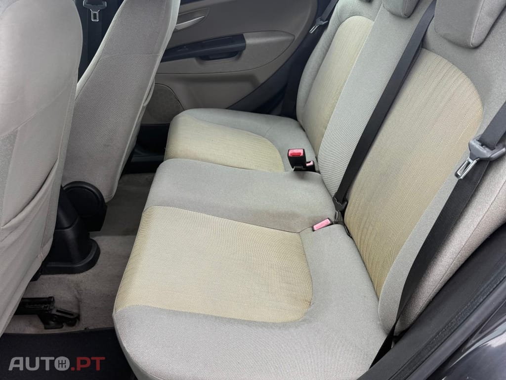 Fiat Punto Auto