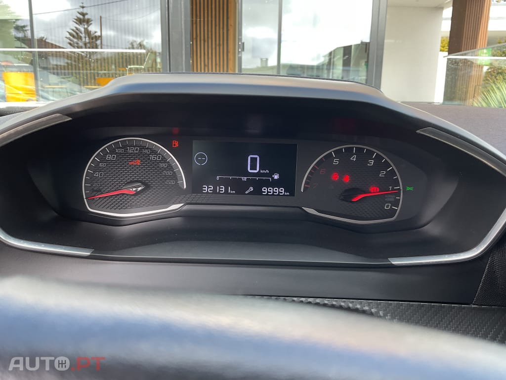 Peugeot 2008 1.2 PureTech Active