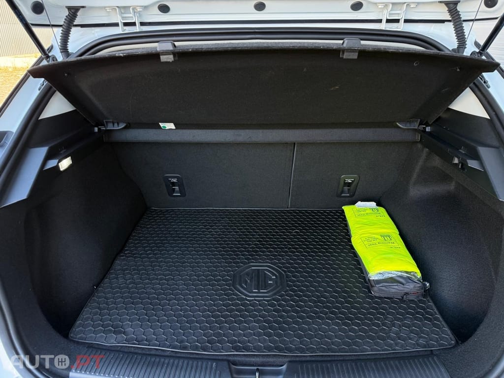 MG MG4 64 kWh Comfort