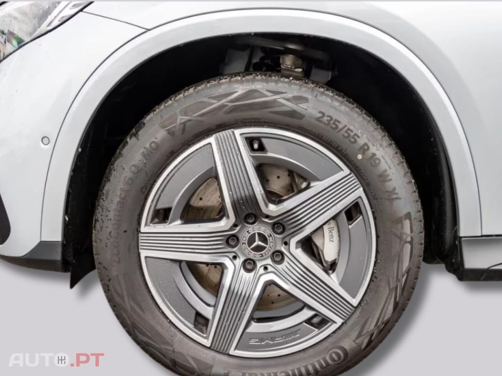 Mercedes-Benz GLC 300 e 4M AMG Line 