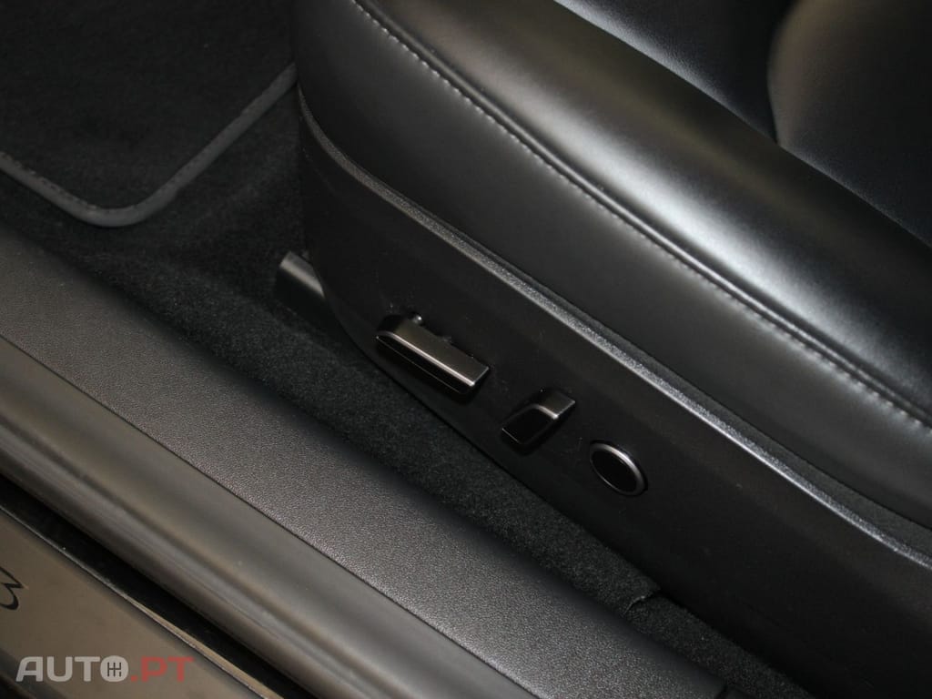 Tesla Model 3 LONG RANGE I.V.A DEDUTÍVEL