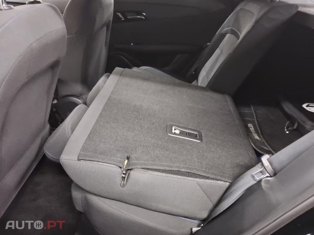 MG MG4 I.V.A DEDUTIVEL 