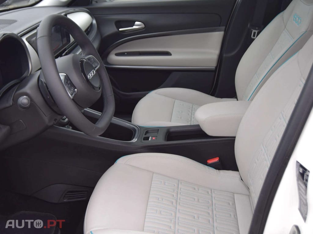 Fiat 600 1.2 Hybrid La Prima