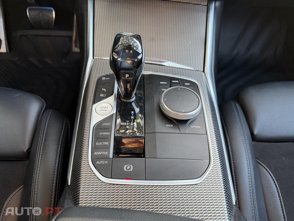 BMW 330 e Pack M Auto