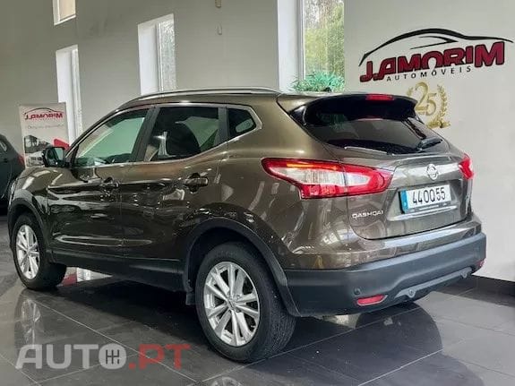 Nissan Qashqai 1.5 dCi Tekna Premium 17
