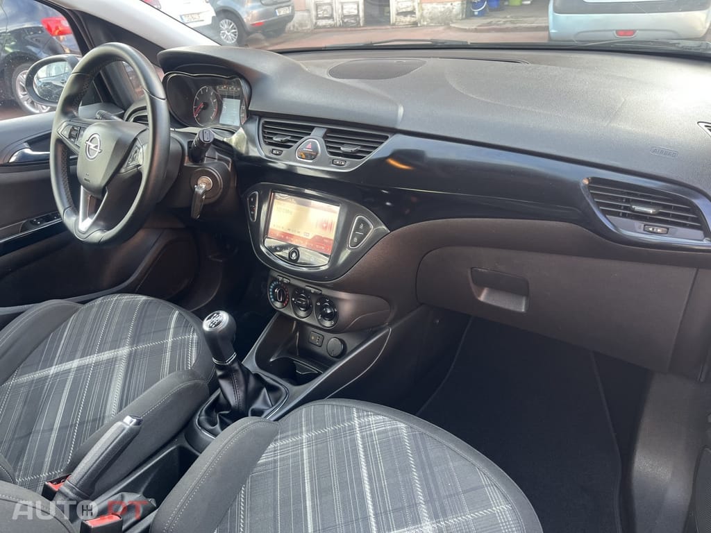 Opel Corsa 1.0 T Color Edition