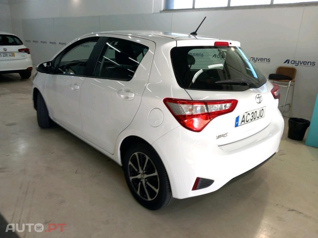 Toyota Yaris 1.0 VVT-i Comfort