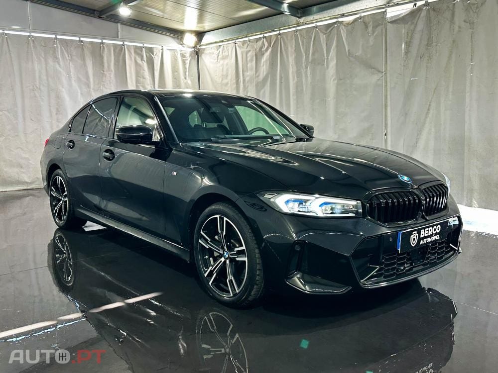 BMW 330 e Pack Desportivo M Auto