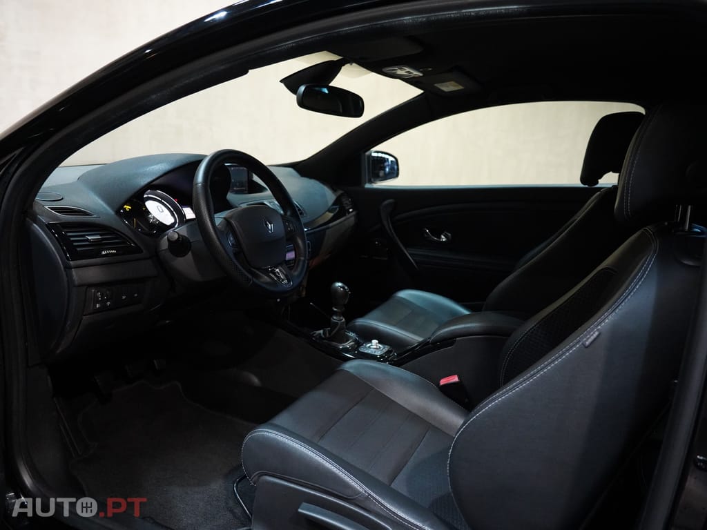 Renault Mégane Coupe 1.5 dCi Sport