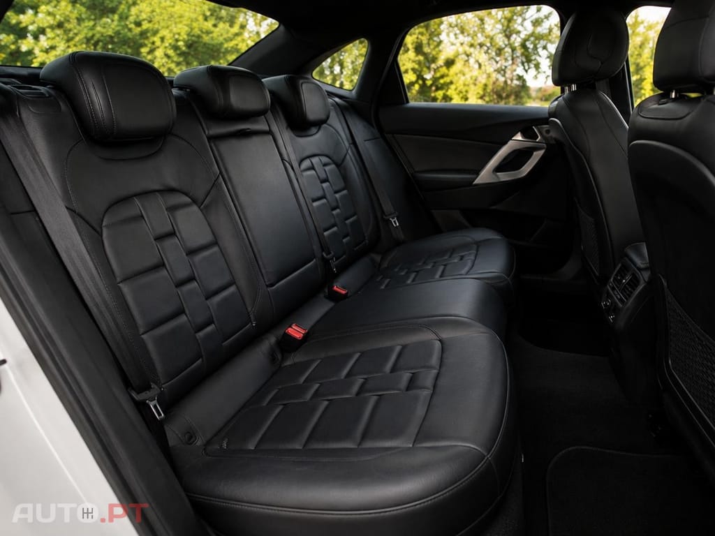 Citroen DS5 2.0 HDi Hybrid4 Sport Chic CMP6