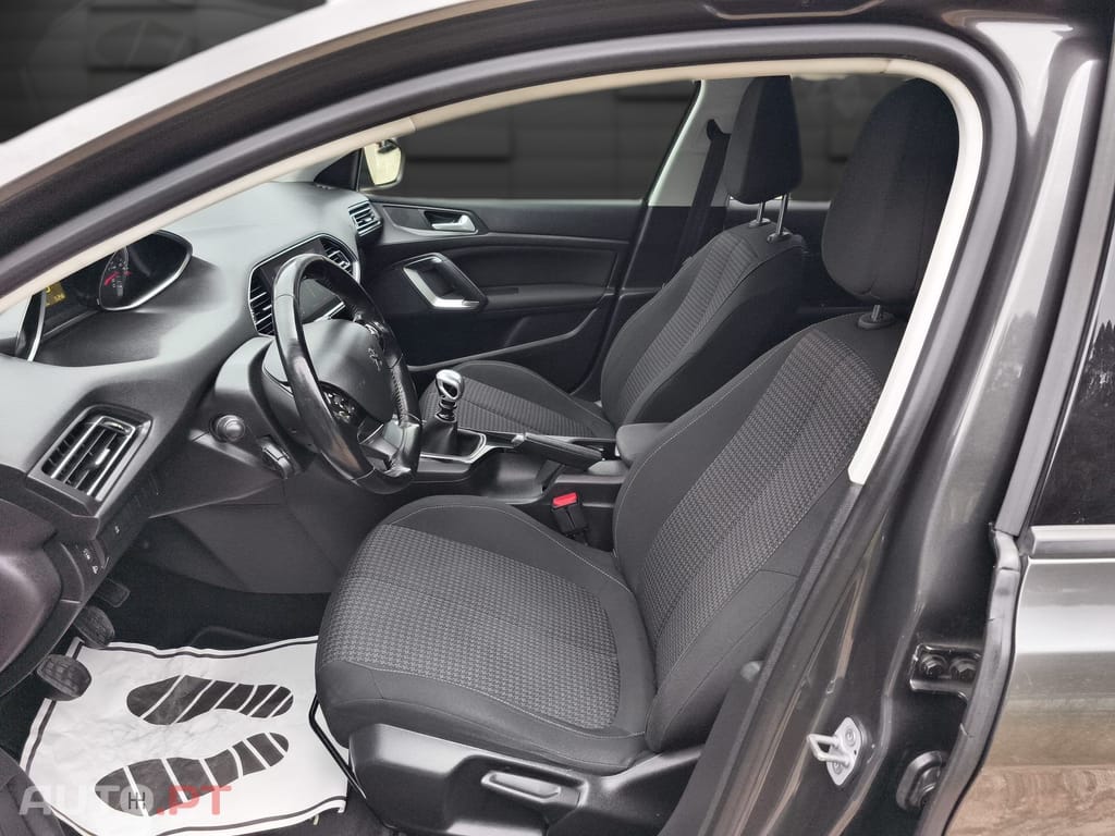 Peugeot 308 SW 1.6 BlueHDi Active