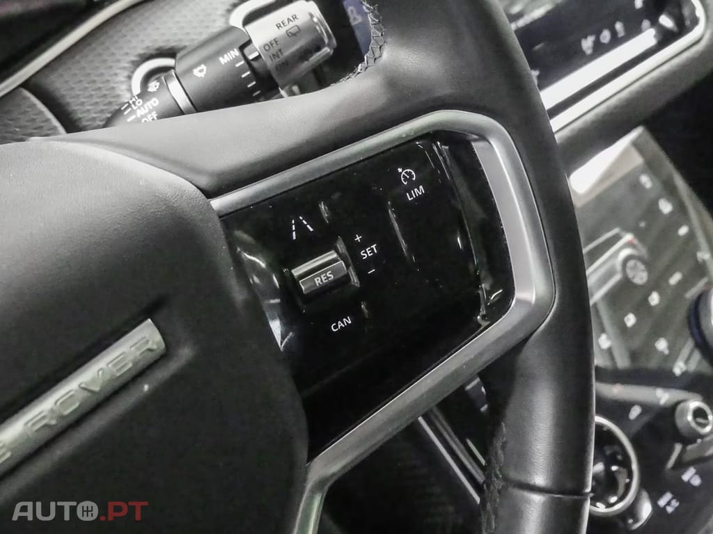 Land Rover Evoque I.V.A DEDUTIVEL P300e S