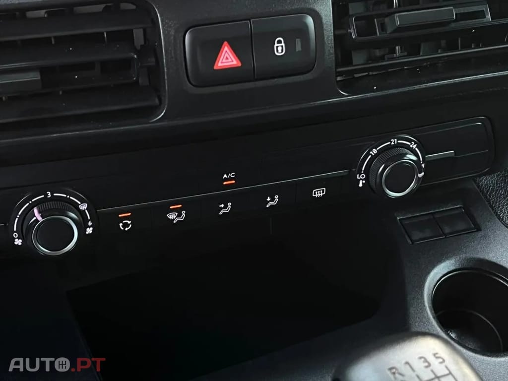 Fiat Doblo 5 LUGARES LONGA