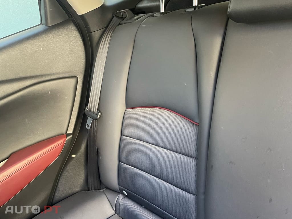 Mazda CX-3 1.5 SkyActive Excellence Navi