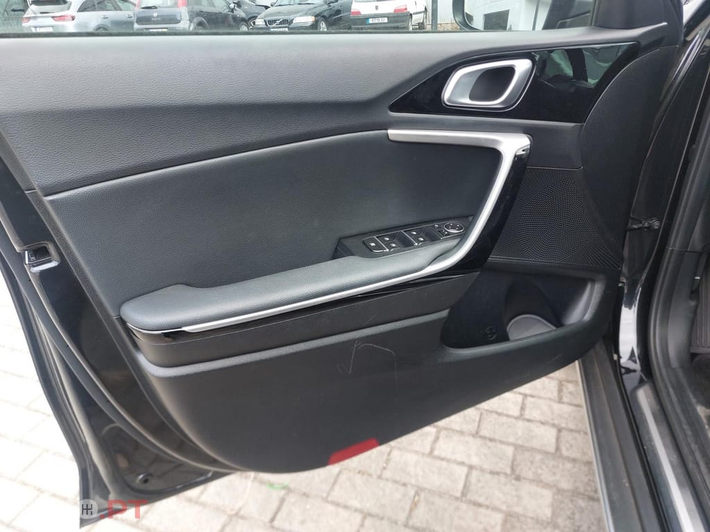 Kia Xceed 1.6 GDi PHEV Drive