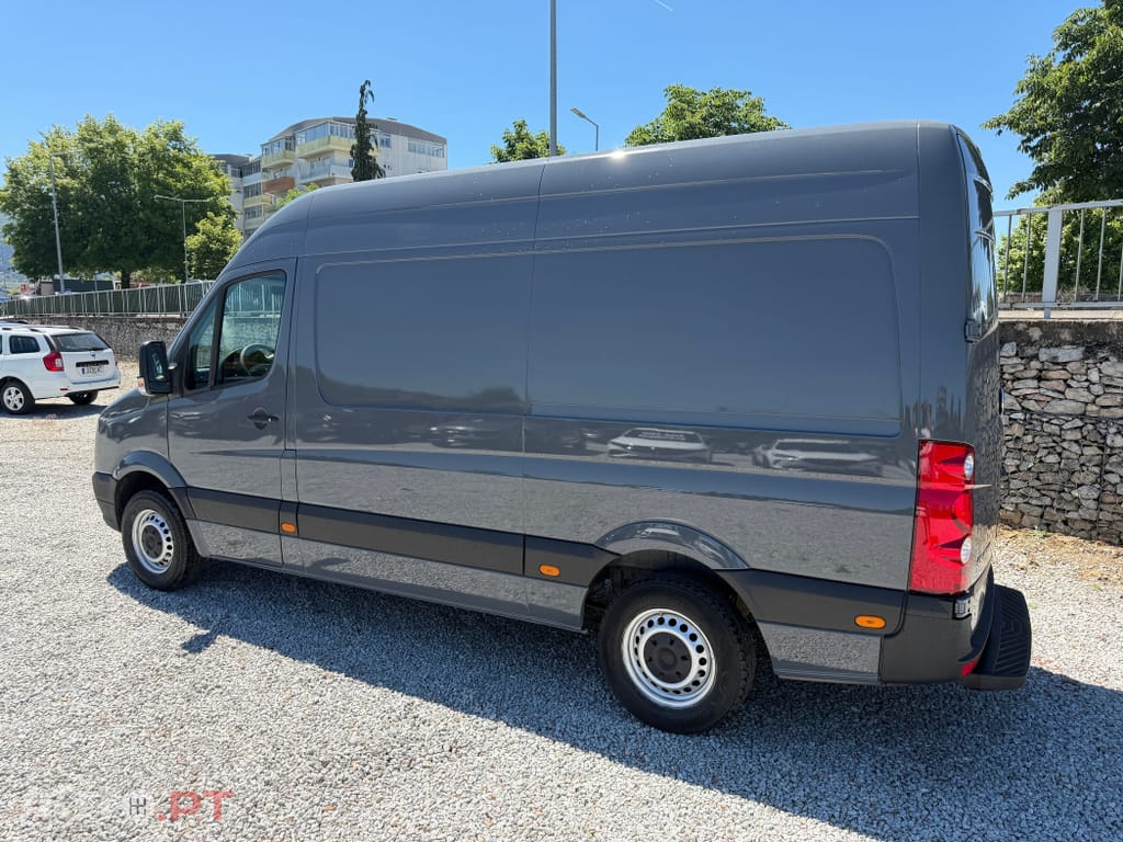 Volkswagen Crafter 35 2.0 TDi 109 Médio Tecto Alto Extra