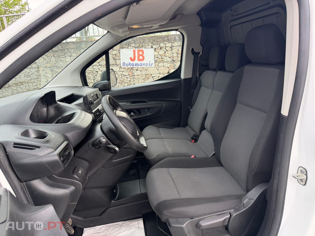 Peugeot Partner 1.6 BlueHDi L1 Pro 3L