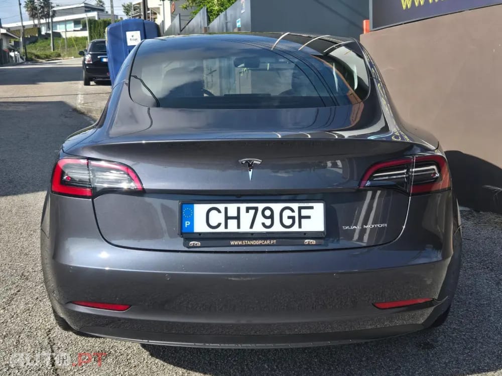 Tesla Model 3 Premium Long Range AWD Dual Motor