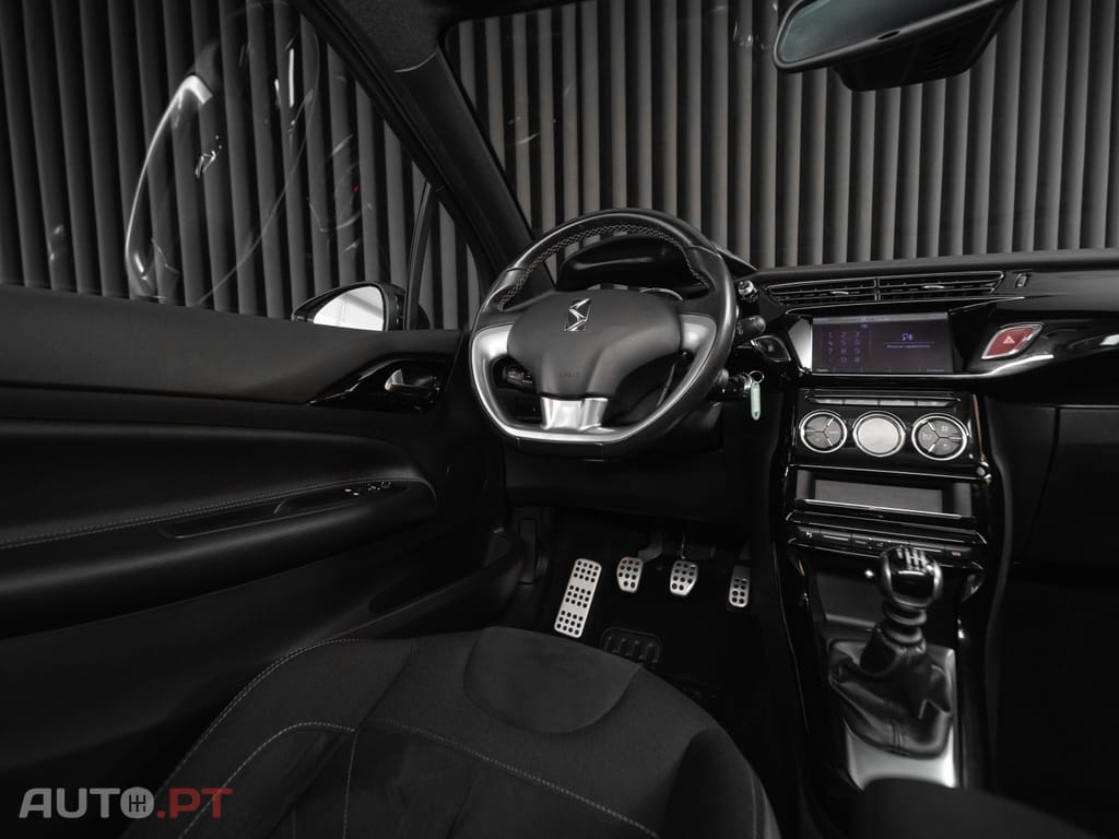 DS DS3 1.2 PureTech Sport Chic