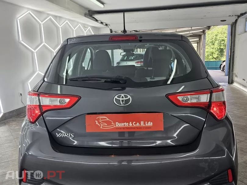 Toyota Yaris 1.0 VVT-i Comfort