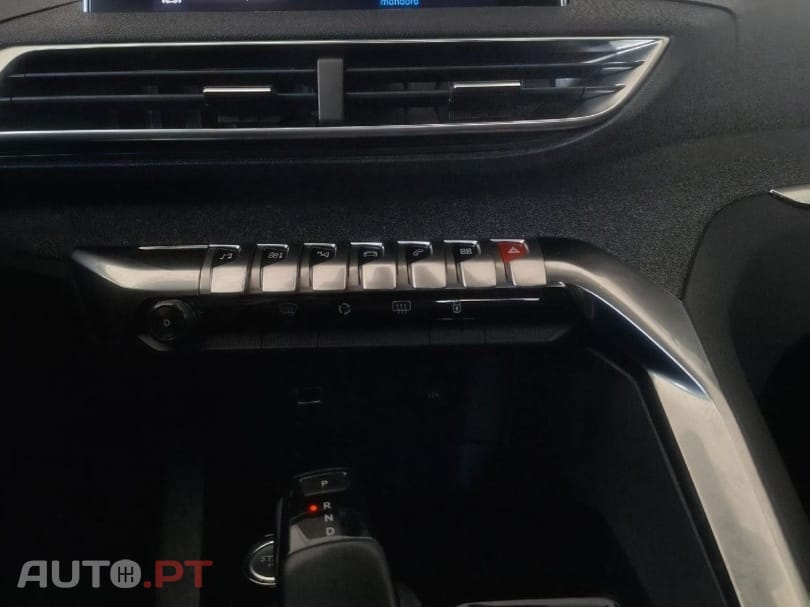 Peugeot 3008 1.6 BlueHDi Allure EAT6 J18