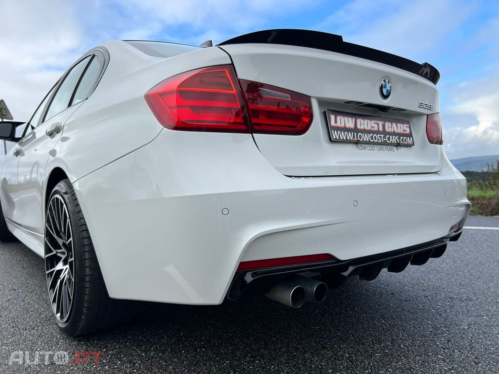 BMW 328 i Auto