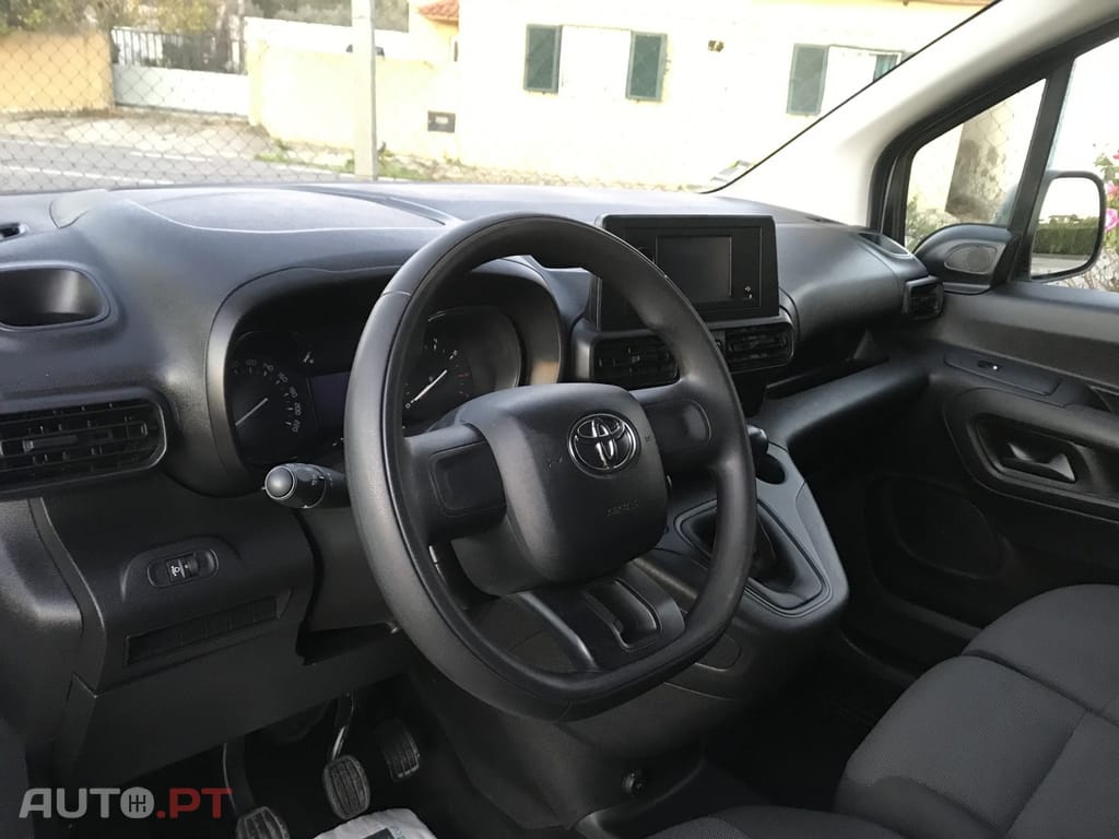 Toyota Proace City 1.5D L2 Comfort Plus