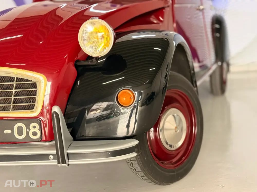 Citroen 2CV Charlestone