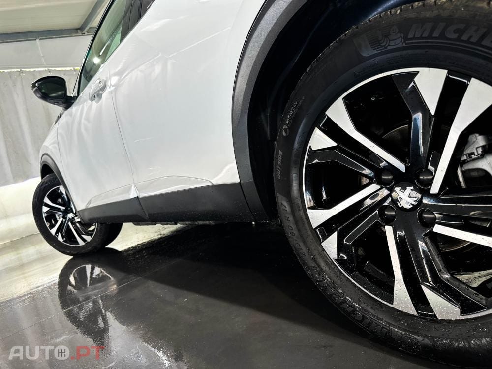 Peugeot E-2008 50 kWh GT Pack