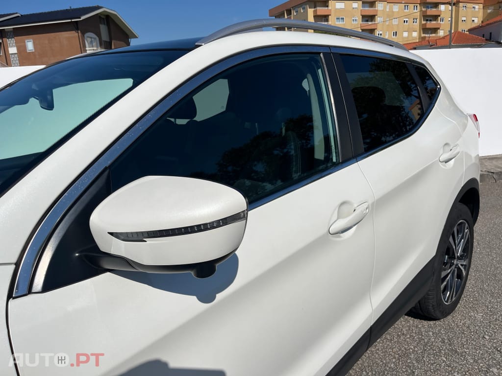 Nissan Qashqai 1.2 DIG-T Tekna Premium S