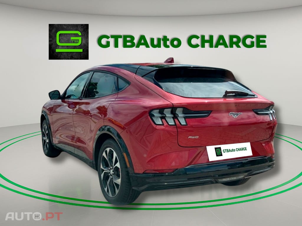 Ford Mustang Mach-E AWD I.V.A DEDUTIVEL 