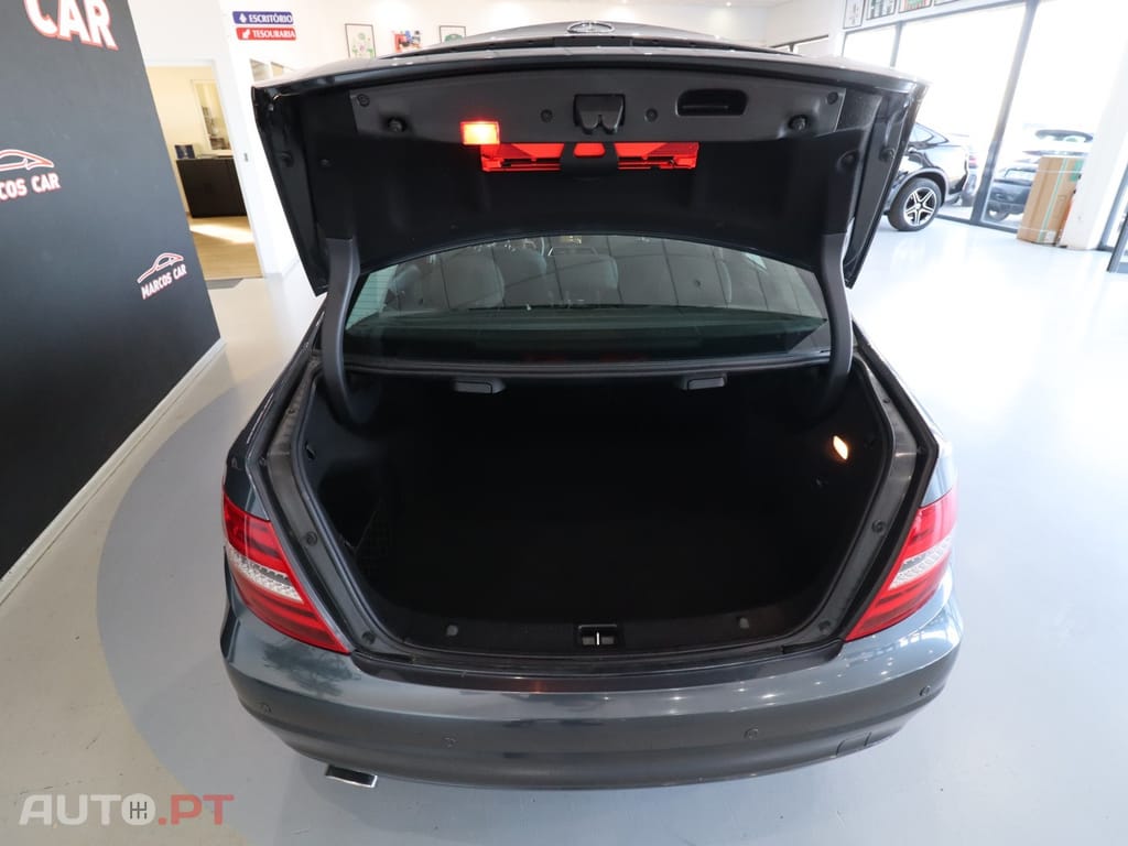 Mercedes-Benz C 220 CDI